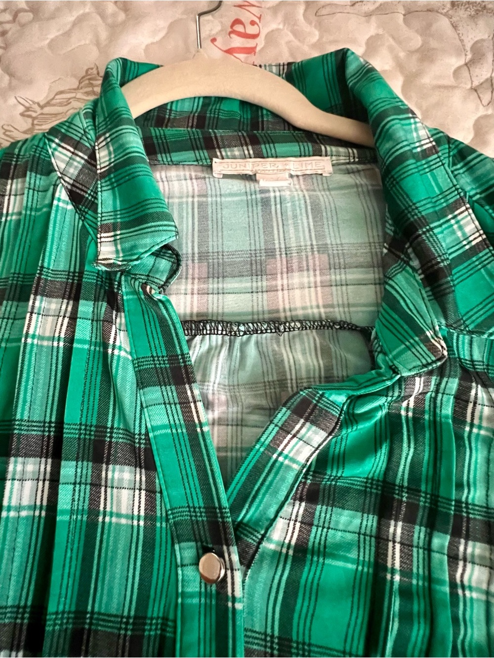 Green Plaid Button-Front Blouse with Collar